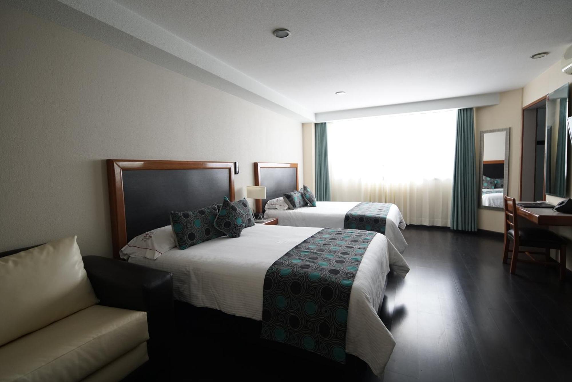 Hotel Abastos Plaza Mexico By Eksteriør billede